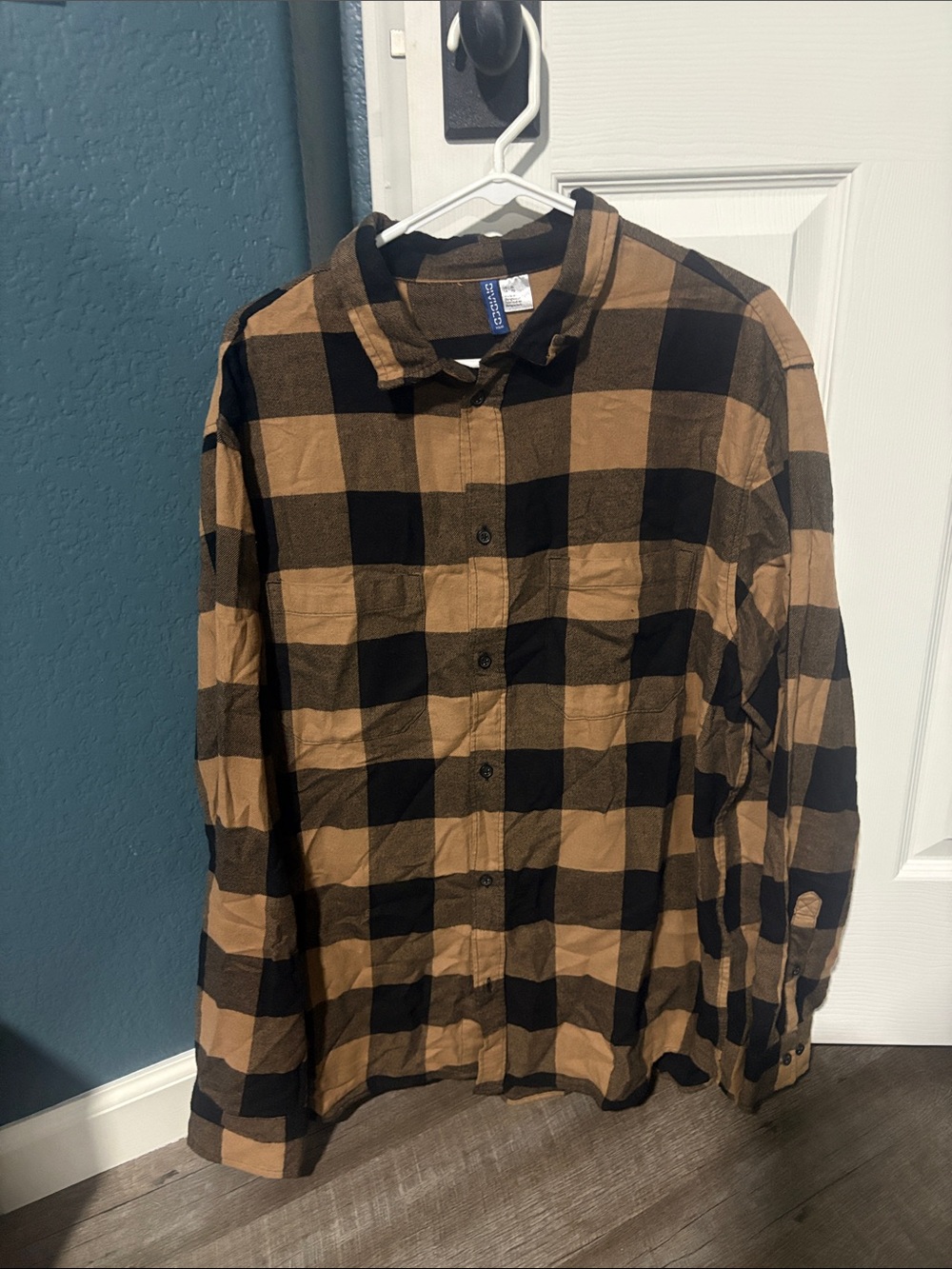 H&M Brown and Black Plaid Casual Button-Down Shirt